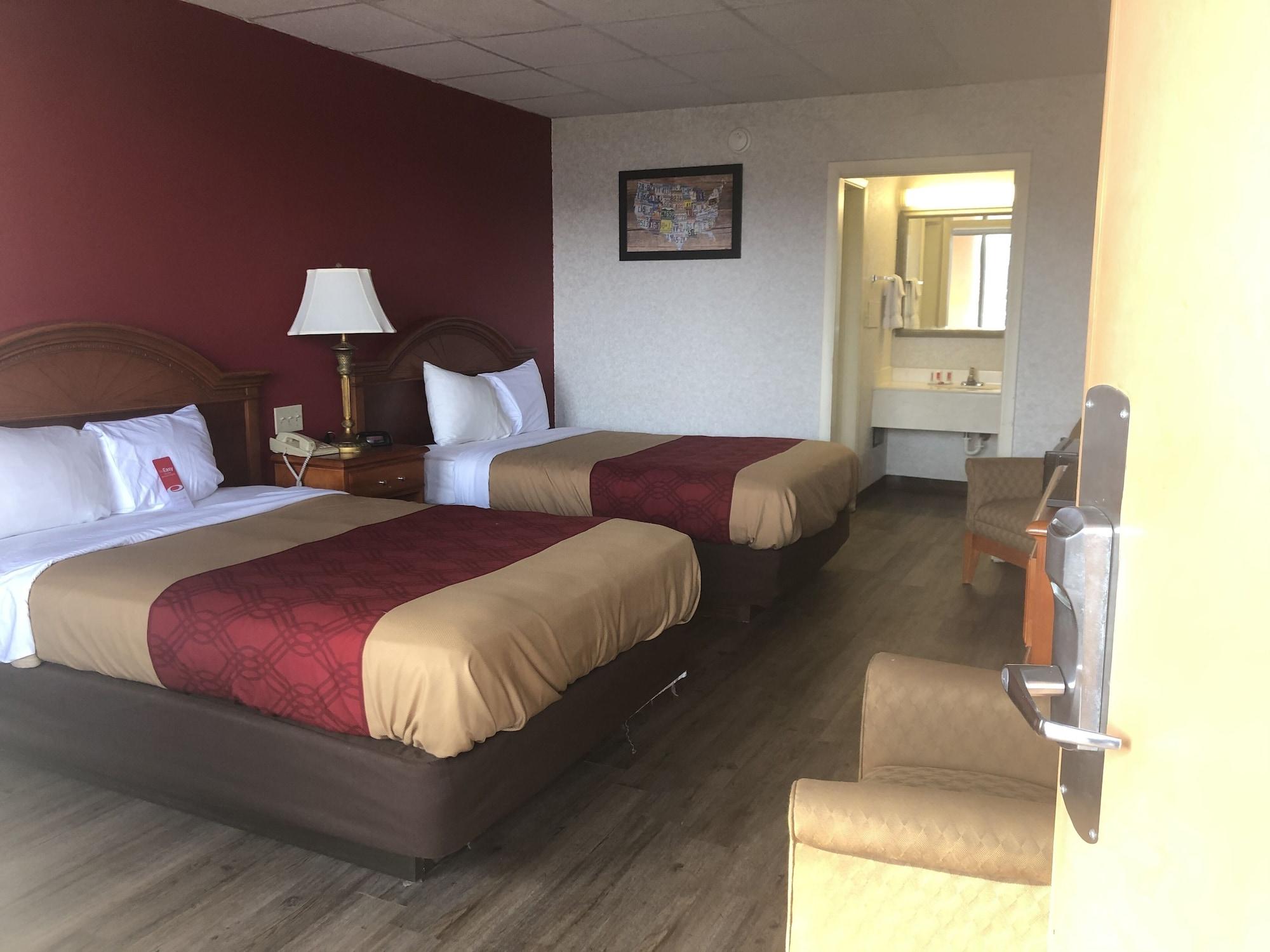 Econo Lodge Wytheville I-77 & I-81 Exterior photo